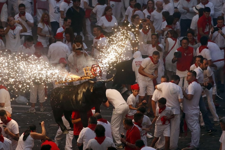 toro_fuego